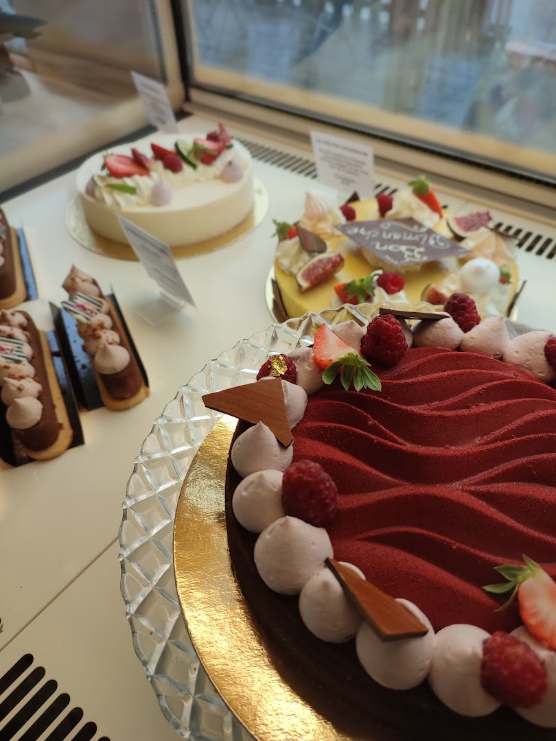 Saveurs Gourmandes artisan chocolatière, pâtissière, salon de thé · Photos 10